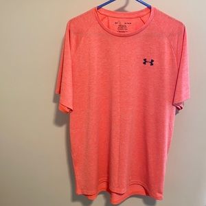 Under Armour tech tee